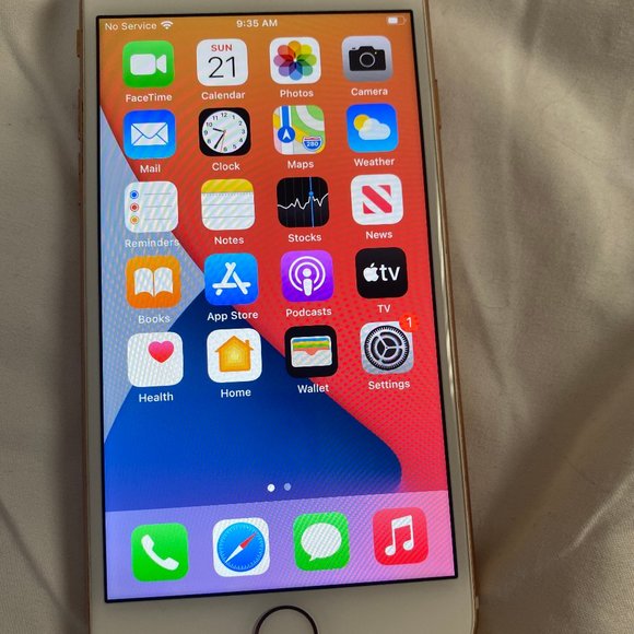 Iphone 8 64GB - Picture 2 of 2